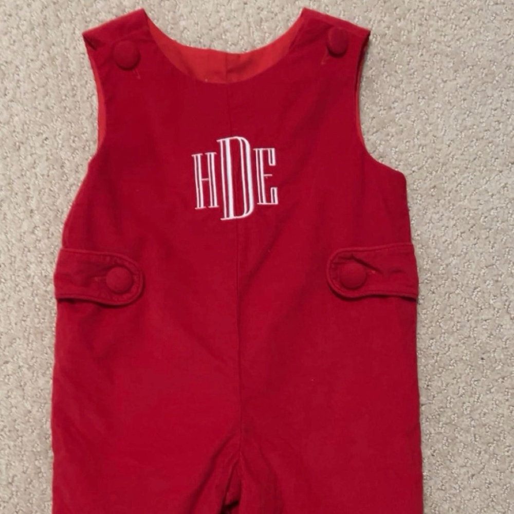“HDE” Monogrammed Jon Jon